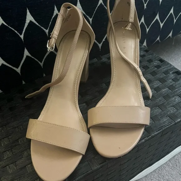 Kelly Katie Shoes Kelly Katie Hailee Sandal Poshmark